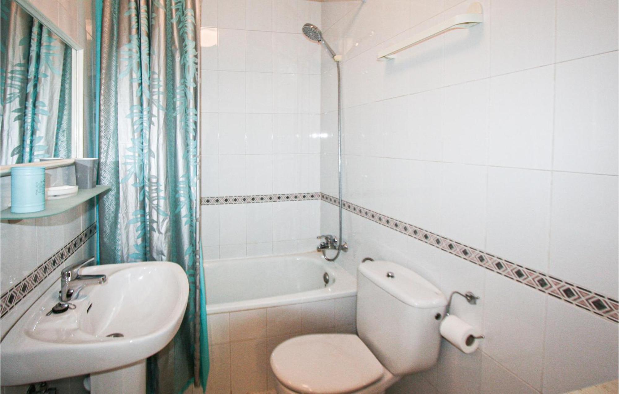 Lovely Apartment In Torrevieja With Kitchen La Mata  Exterior photo